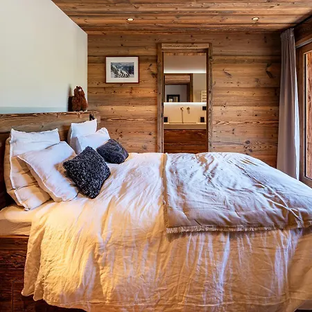 Themoon - * La Clusaz